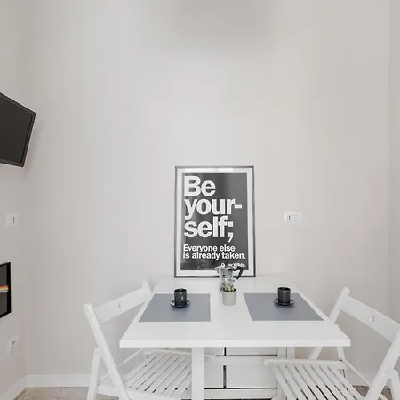 Cavour Luxury Apartamento *